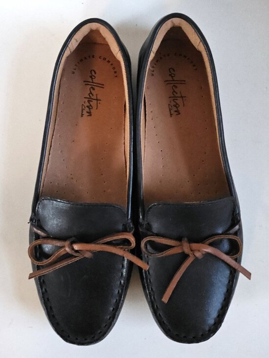 Clarks Shoes - CLARKS Navy Leather Driving Moccasins
